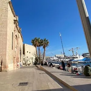 https://perle-rare-a-la-ciotat.fr-provencehotel.com