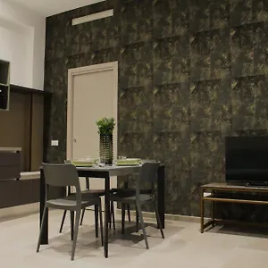 https://apt-miki-mauro-macchi-91.italymilanhotels.net