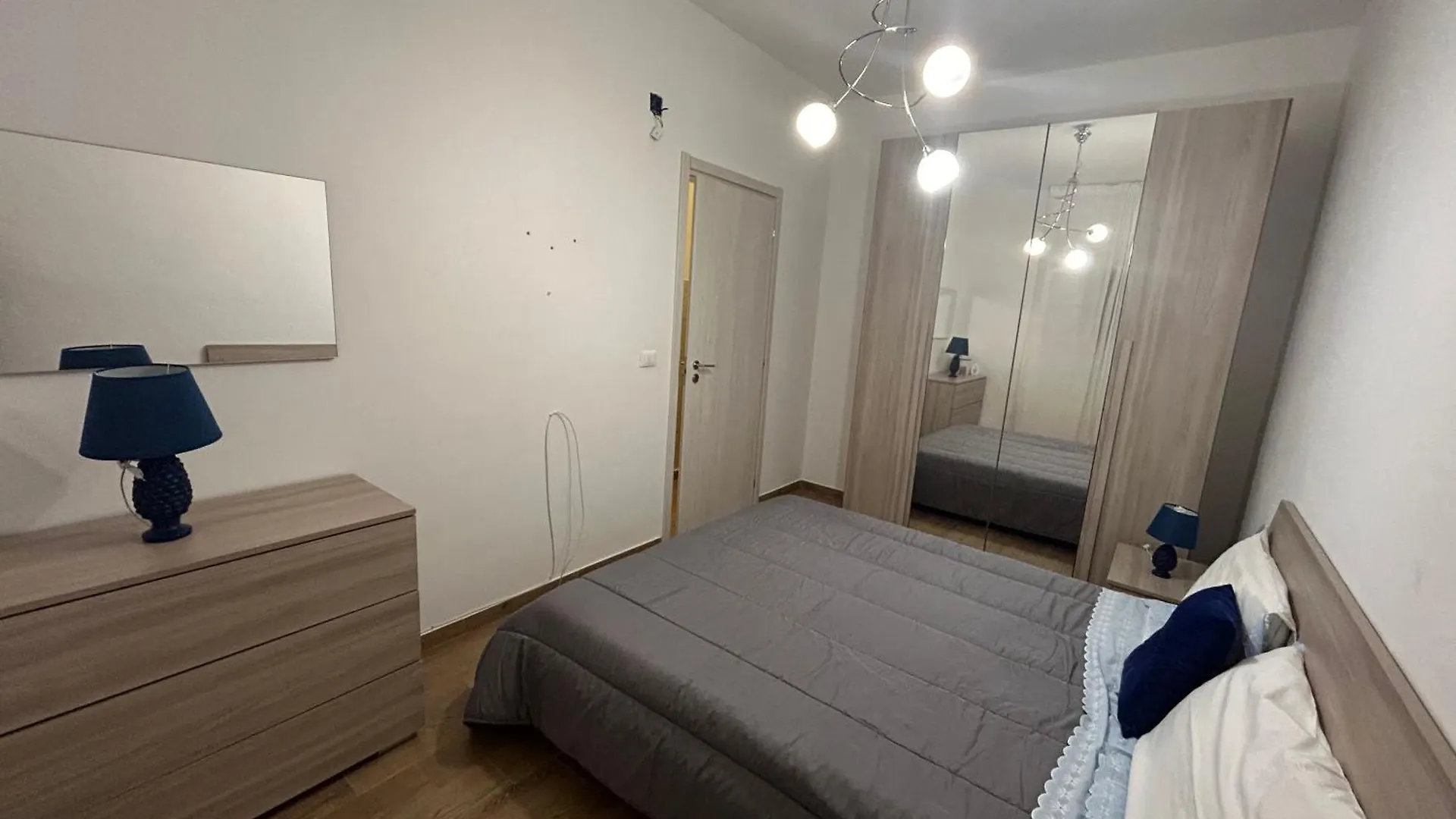 Federica Apartment Palermo 0*,  Italy